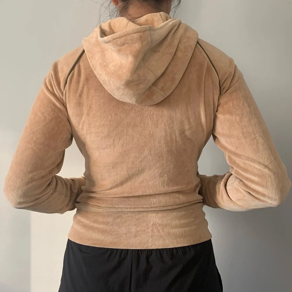 🧥 Lululemon Tan Full-Zip Hooded Sweater – Early-Era / OG Style – Women’s Small 🧥 - Picture 5 of 15